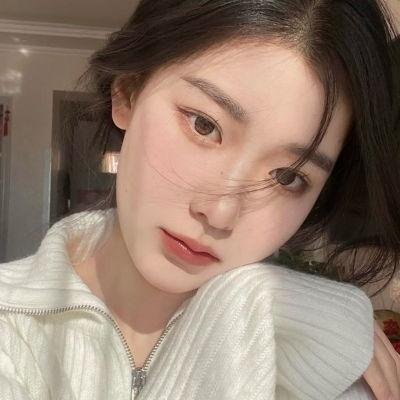 葛洛莉亚·贝尔